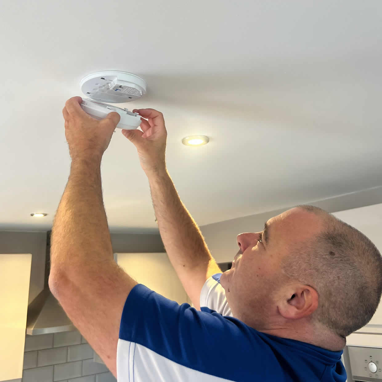 Professional smoke and heat alarm installation in Hayes